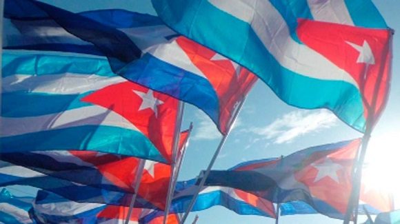 banderas-cubanas-580x325.jpg